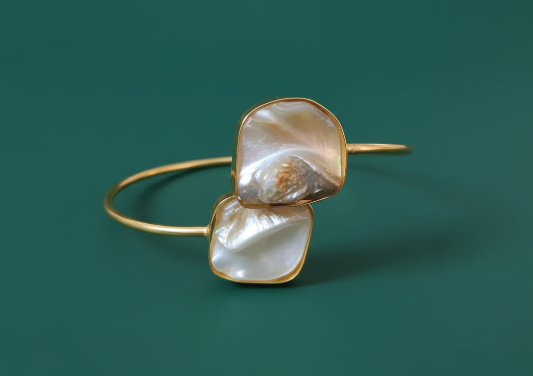 Gold Polish, free size adjustable stone bracelet for women