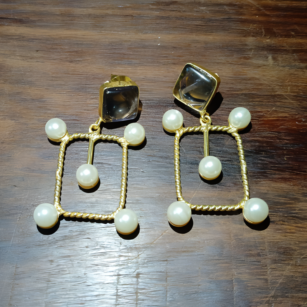 Gold earrings for women with stone & pearls