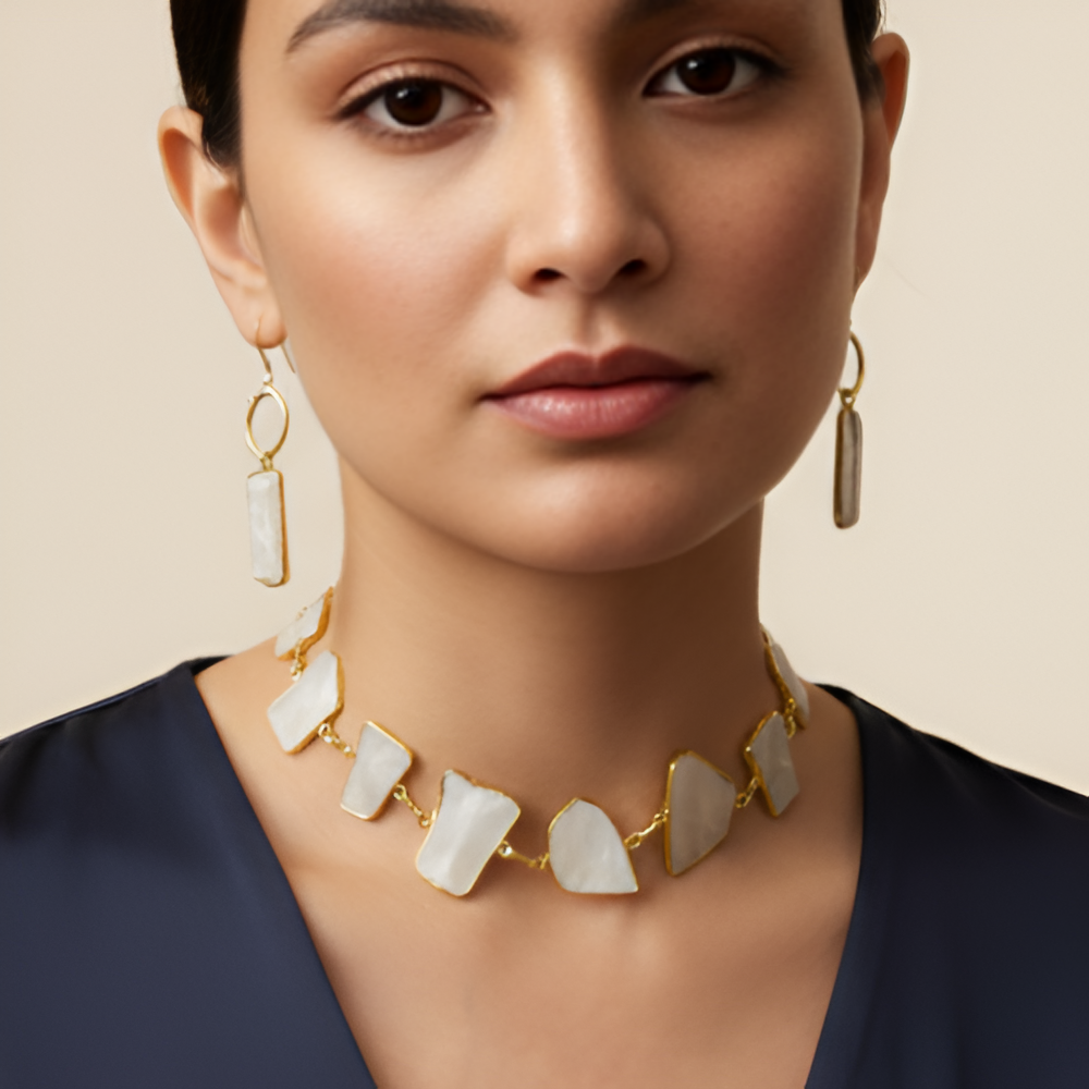 Uncut Stone Adjustable Necklace With Dangle Stone Earrings