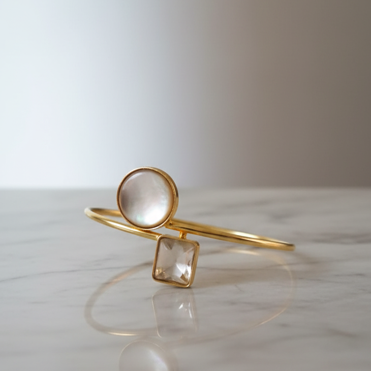 Imitation Gold Bracelet with transparent stones