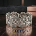 Elegant silver anklet for a modern professional look