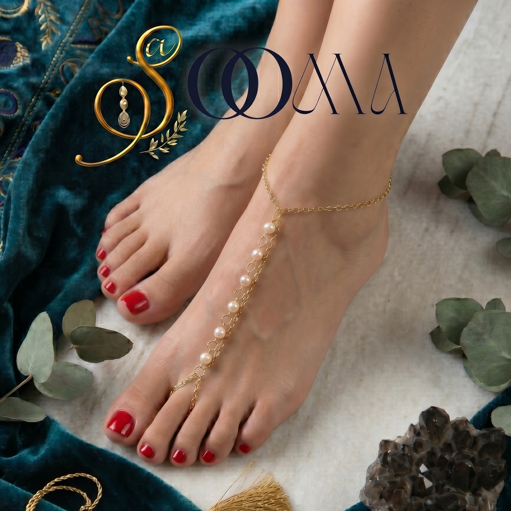 Elegant barefoot sandal style gold ankle-to-toe chain jewelry