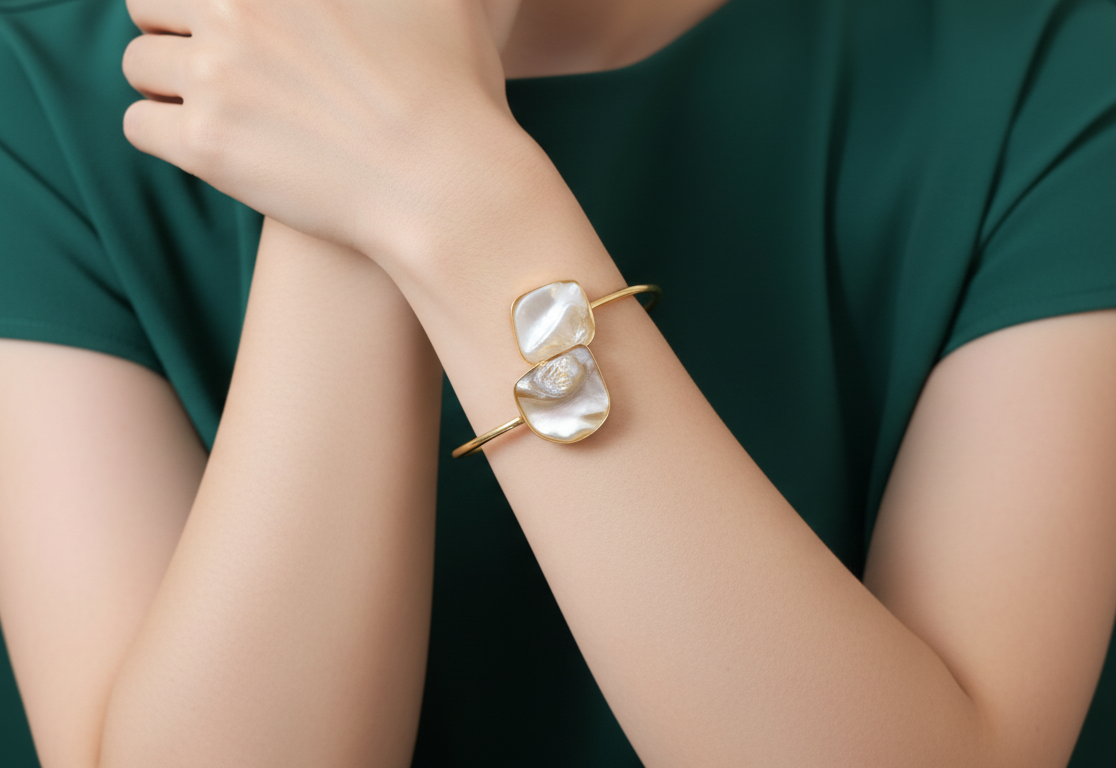 Gold Polish, free size adjustable stone bracelet for women