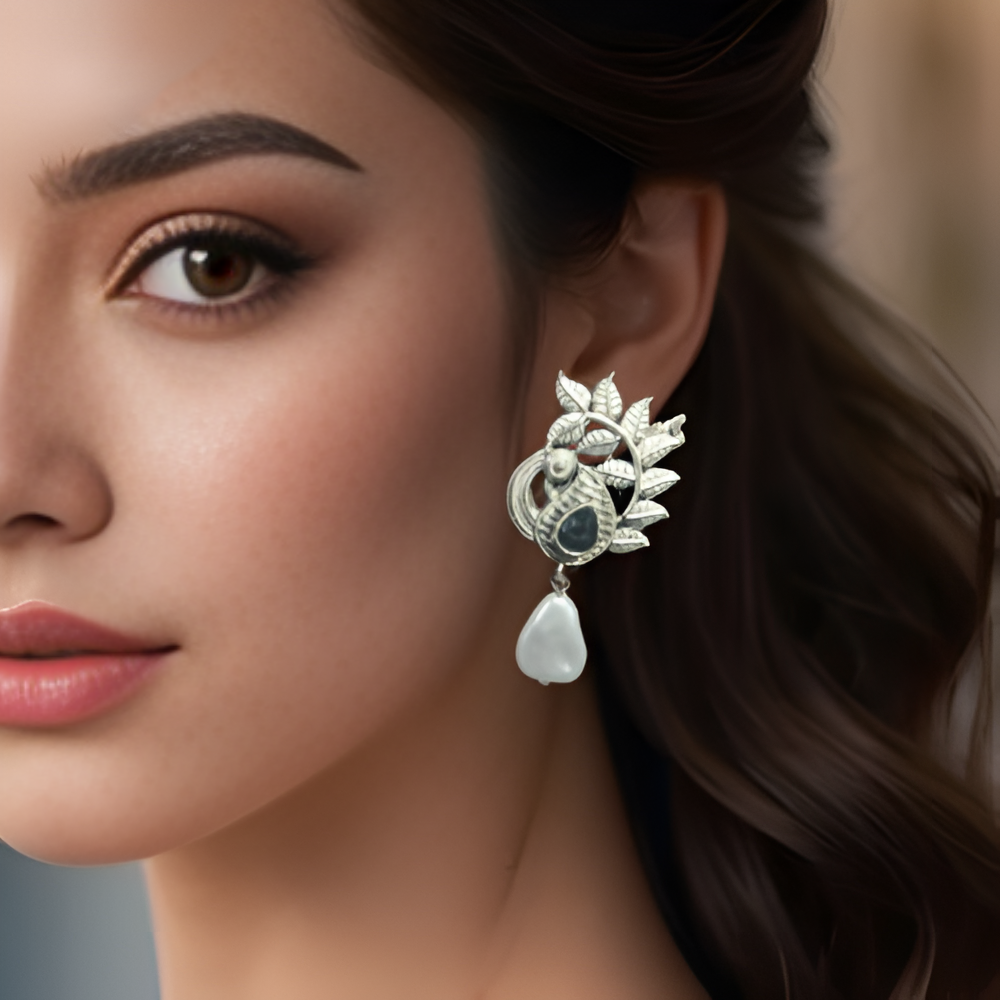 Peacock design Elegant Pearl Drop Earrings | [SOOMA], OS00008