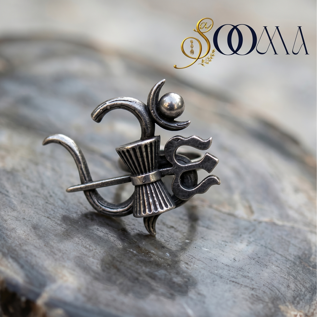 Oxidised Silver trident-ring on a wooden surface with 'SOOMA' branding.