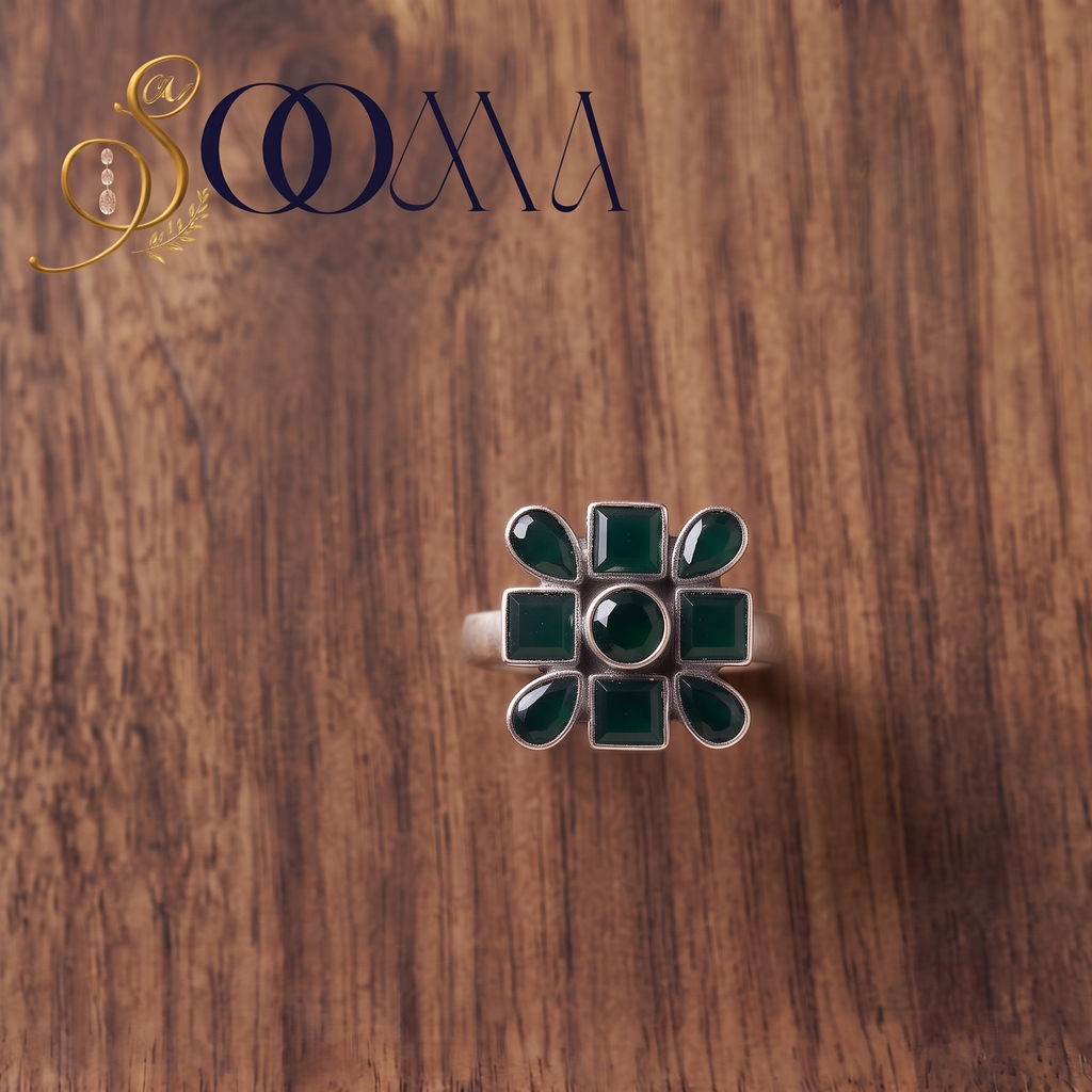 Sooma brand handcrafted oxidized silver geometric green onyx statement toe ring displayed flat on dark wooden surface